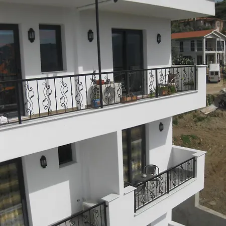 Hotel Manzara *